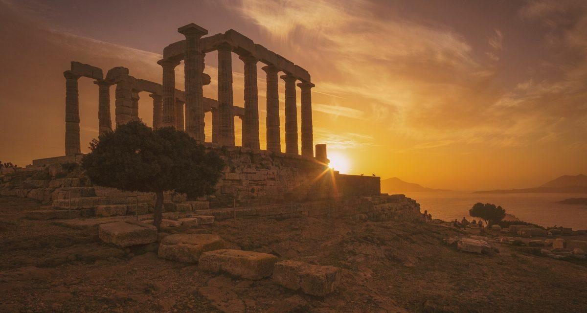 Recension des livres et articles – Le monde grec et l’Orient de 404 à 200 avant notre ère.